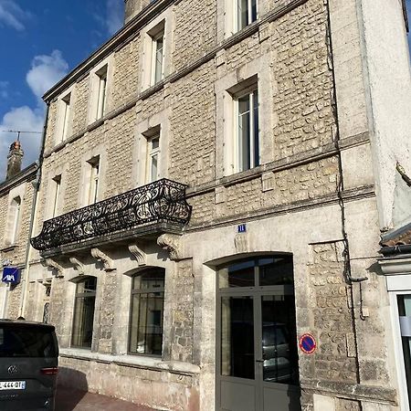 Superbe Studio Centre Ville * Clim * Wifi * Haut De Gamme * Angoulême Eksteriør bilde