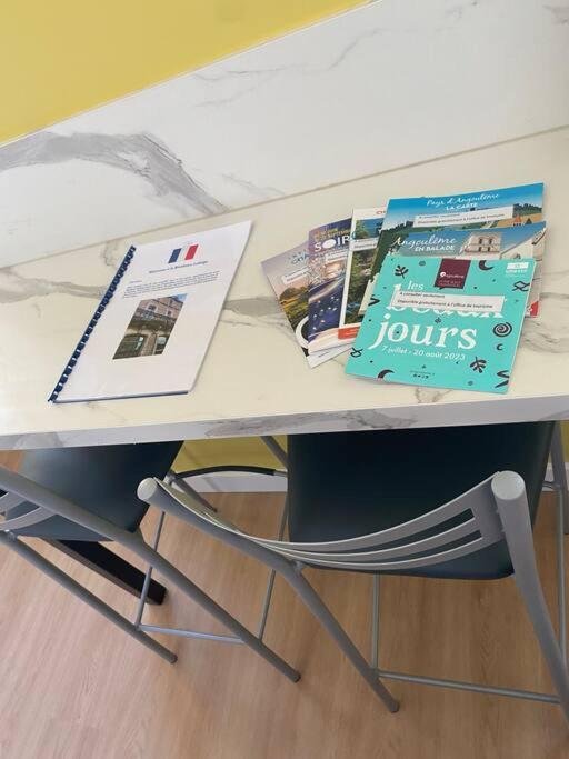 Superbe Studio Centre Ville * Clim * Wifi * Haut De Gamme * Angoulême Eksteriør bilde