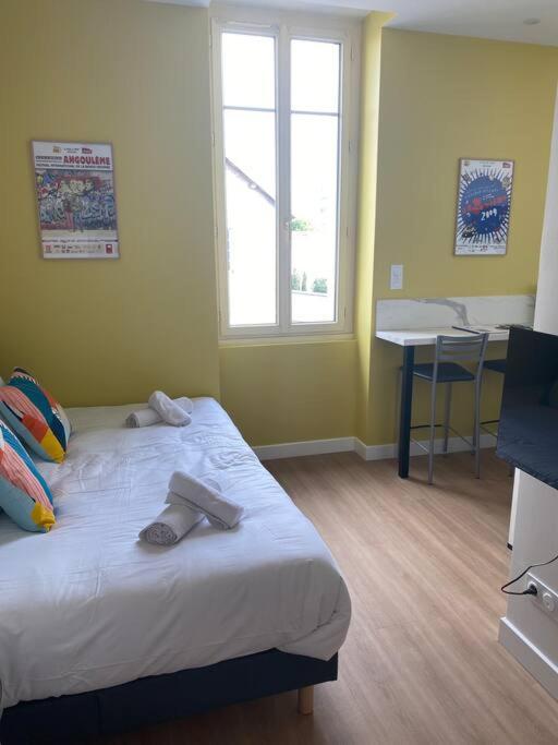 Superbe Studio Centre Ville * Clim * Wifi * Haut De Gamme * Angoulême Eksteriør bilde